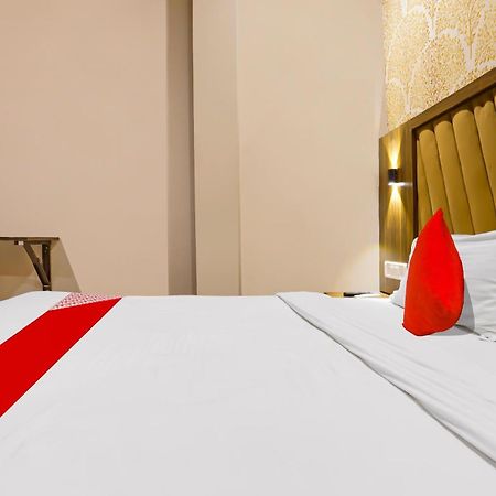 Super Hotel O Homestay Andheri East Bombaj Zewnętrze zdjęcie