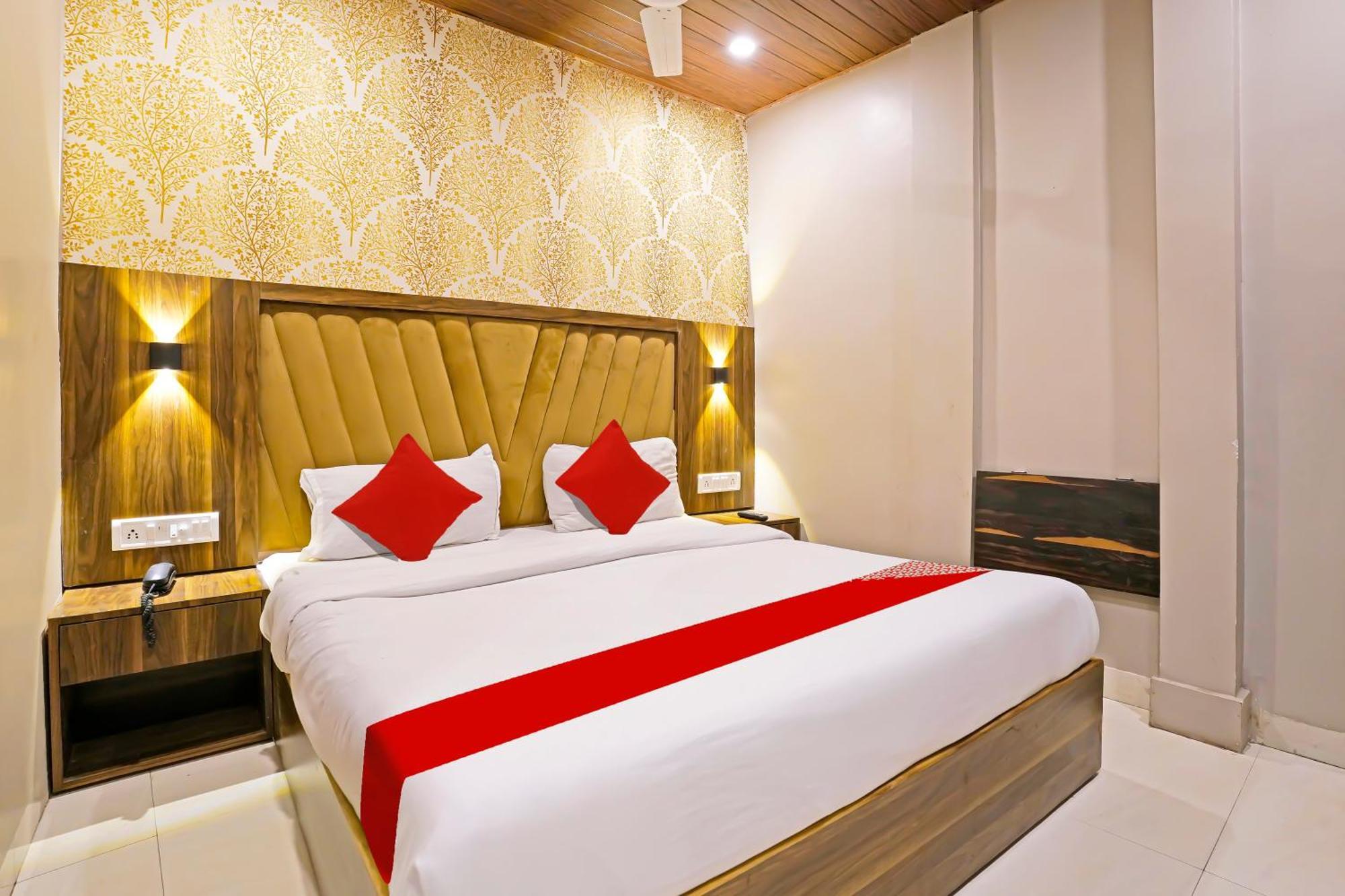Super Hotel O Homestay Andheri East Bombaj Zewnętrze zdjęcie